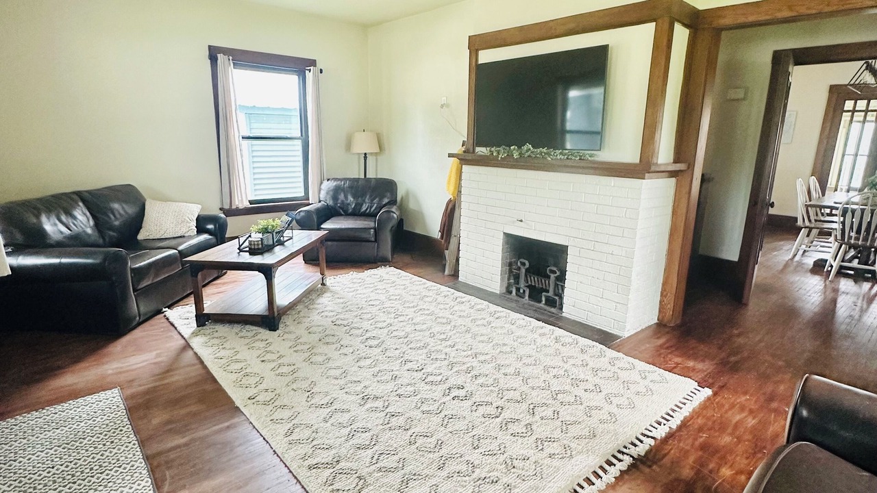 Photo of Livingroom in Waukon