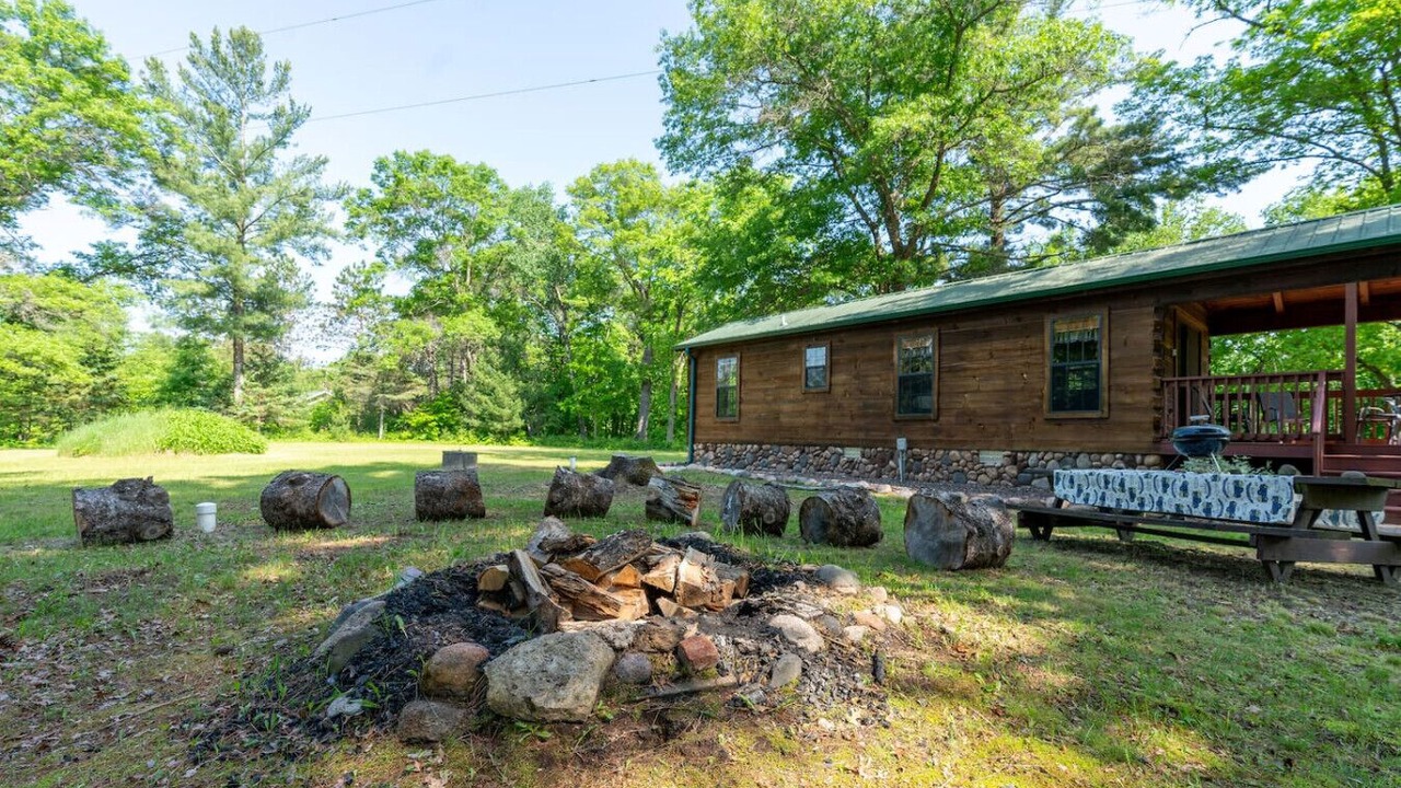 Photo of Outdoor in Big Bend Township