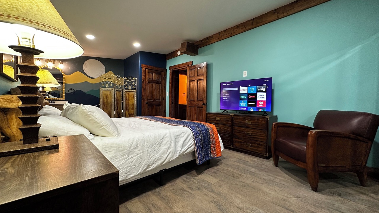 Photo of Bedroom in North Valley