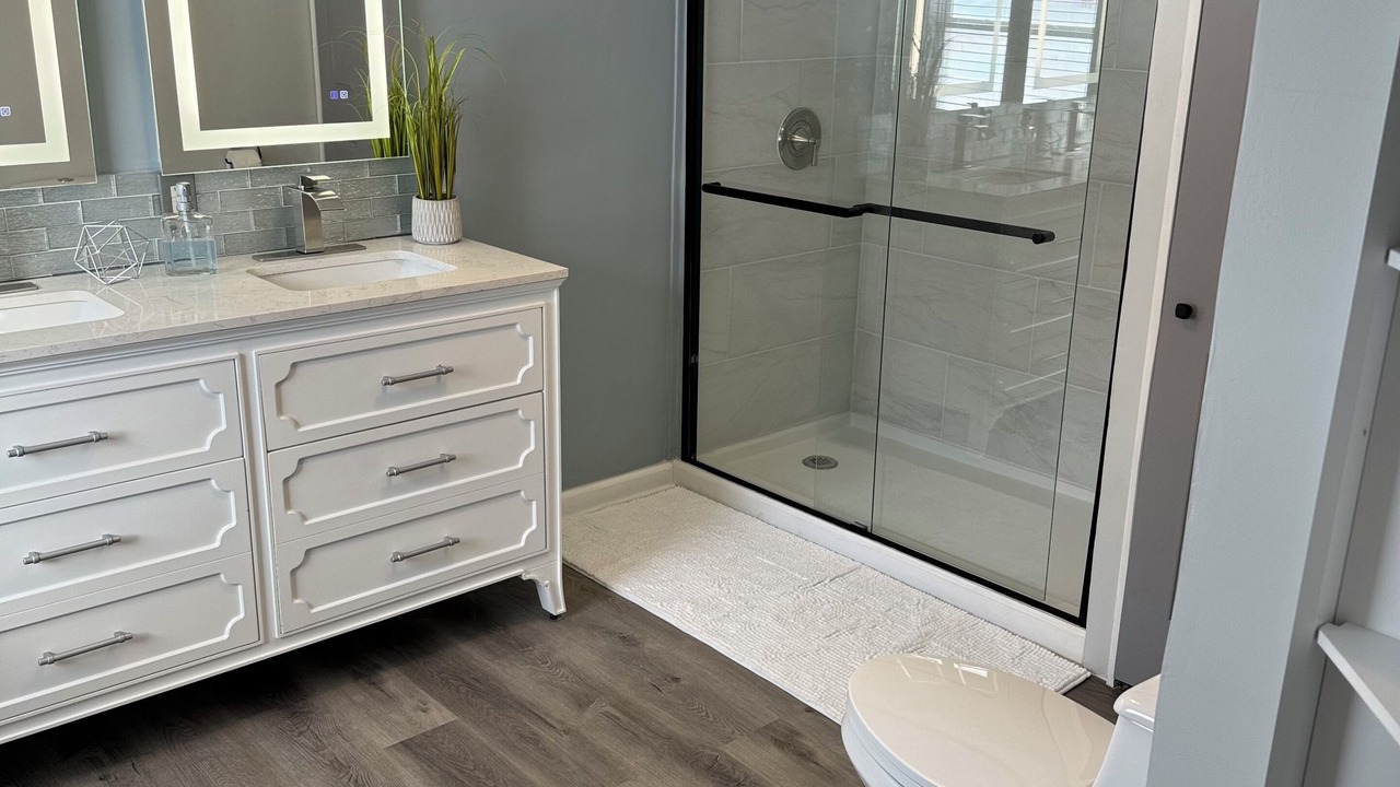 Photo of Bathroom in Crown Point