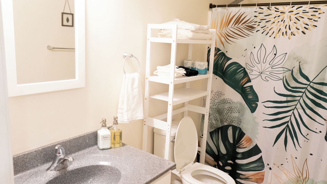 Photo of Bathroom in Dudley - Brunswick King