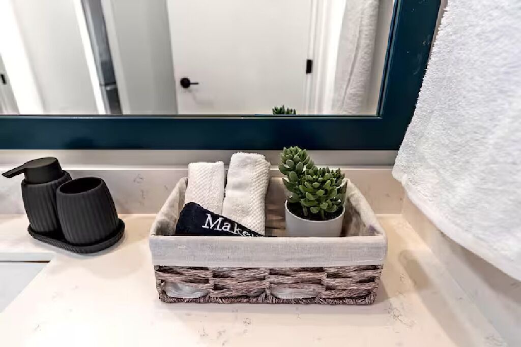 Photo of Bathroom in Downtown Minneapolis