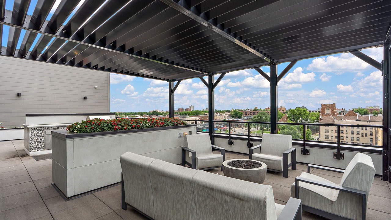 Photo of Patio Balcony in Downtown Minneapolis
