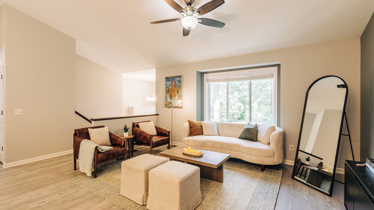 Photo of Livingroom in Blaine