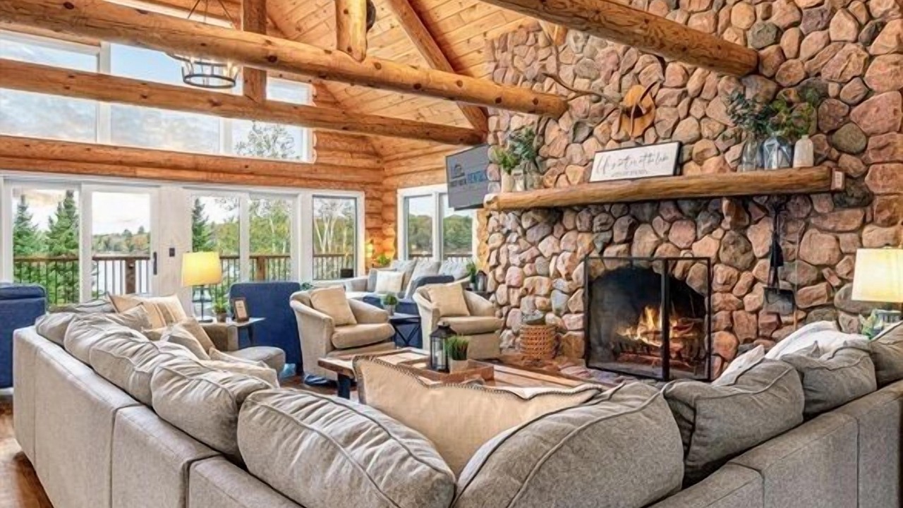 Photo of Livingroom in Stone Lake