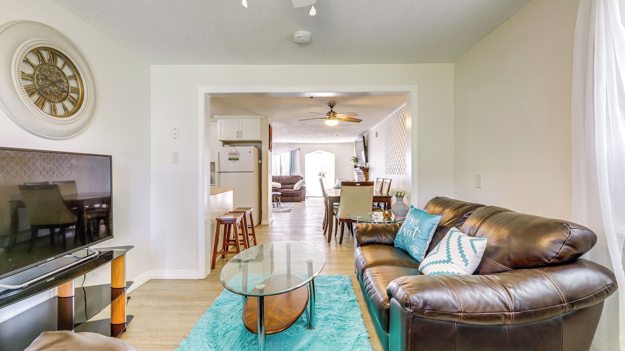 Photo of Livingroom in Central Manchester