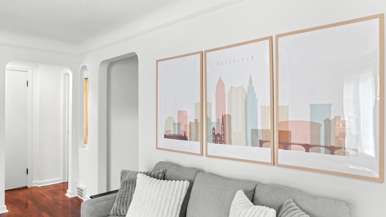 Photo of Livingroom in Cleveland Heights