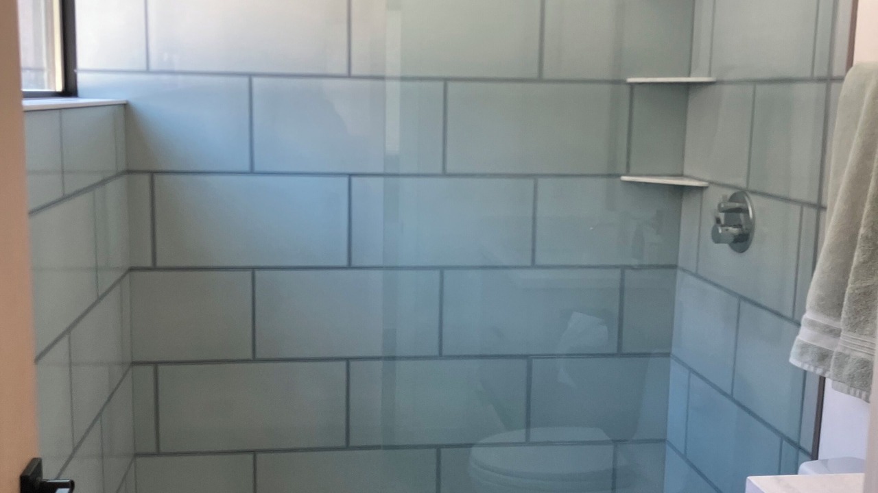 Photo of Bathroom in Mound
