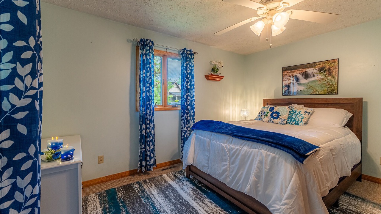 Photo of Bedroom in Davis