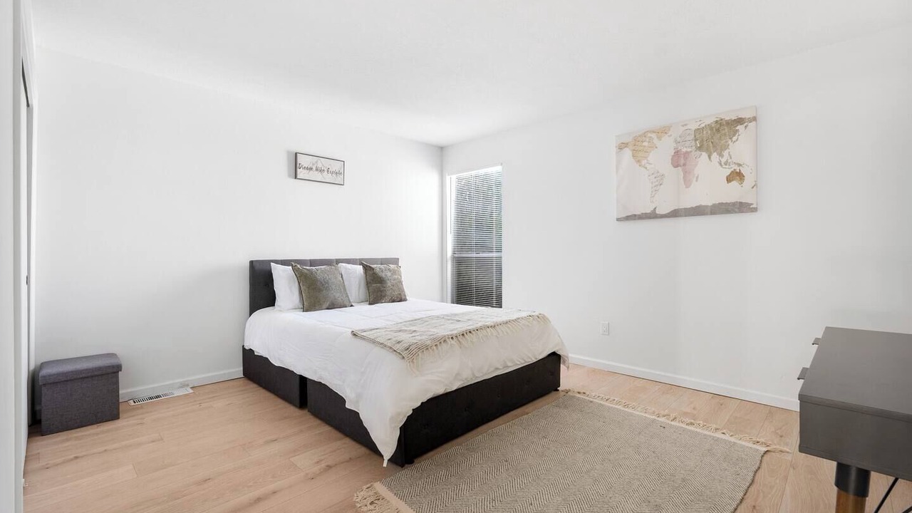 Photo of Bedroom in Northeast Heights