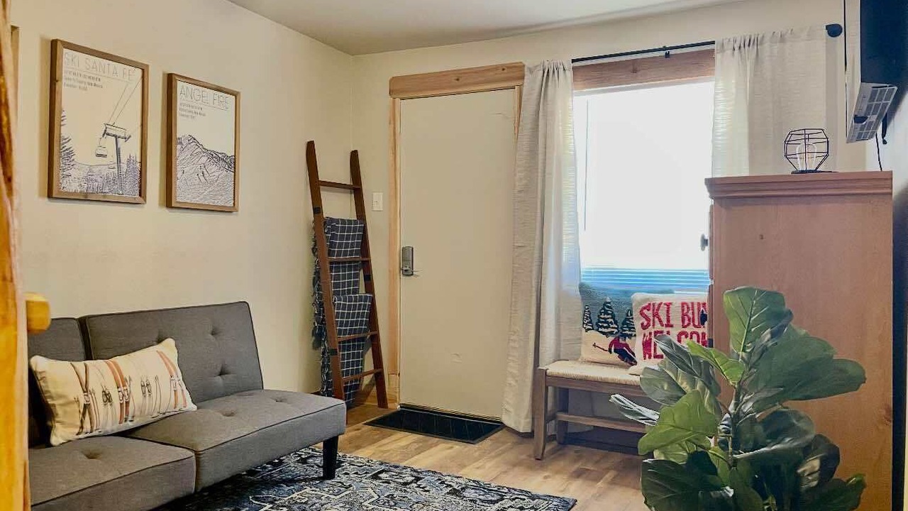 Photo of Livingroom in Eagle Nest
