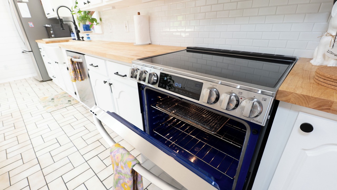 Photo of Kitchen in Orange
