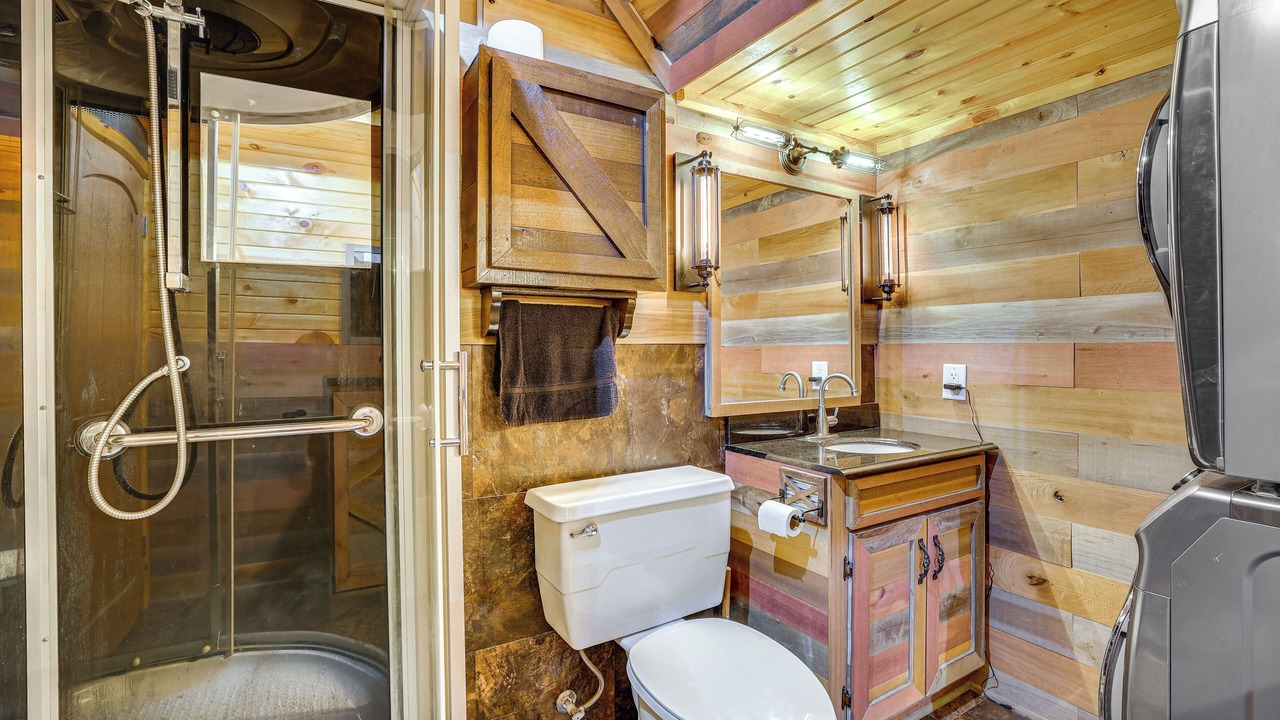 Photo of Bathroom in Pepin