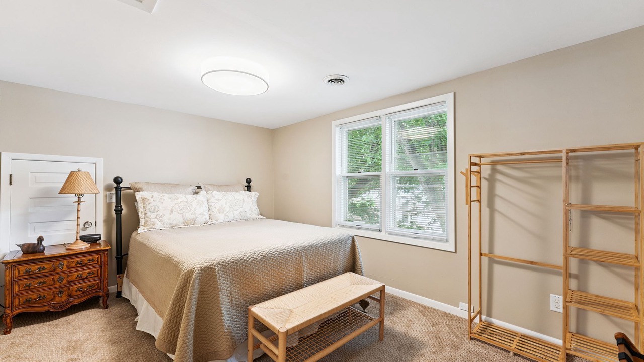 Photo of Bedroom in Wayzata
