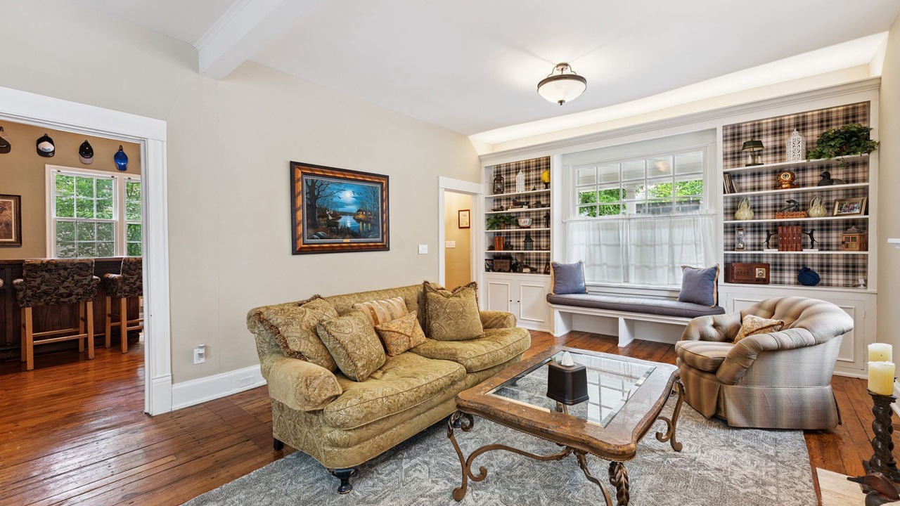 Photo of Livingroom in Wayzata