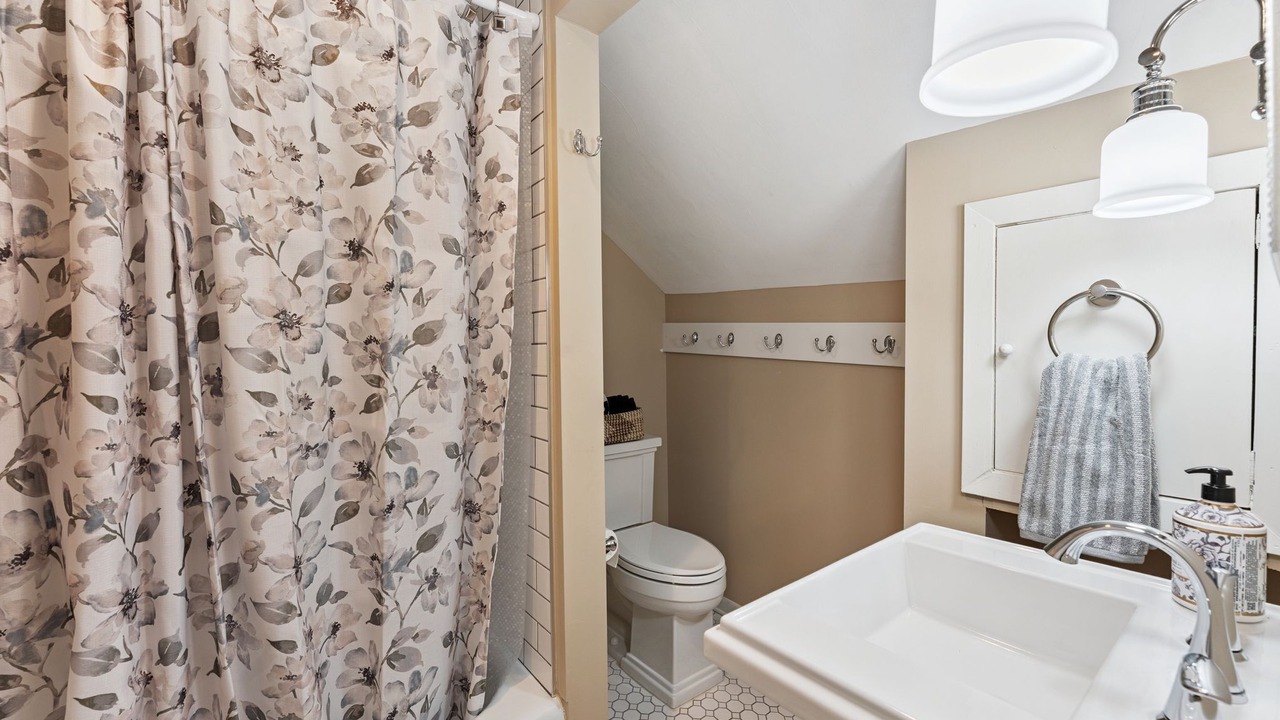 Photo of Bathroom in Wayzata