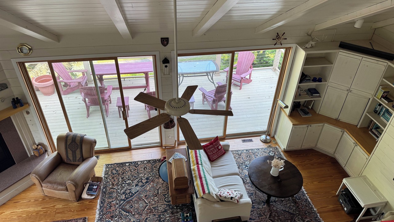 Photo of Livingroom in Wellesley Island
