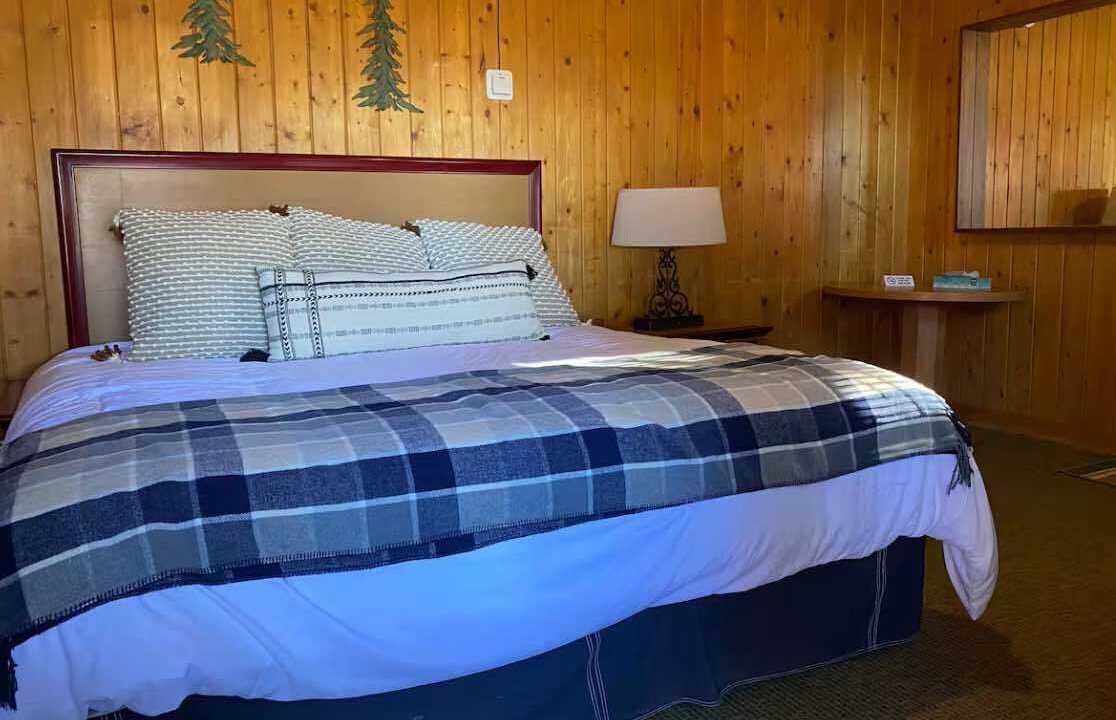 Photo of Bedroom in Eagle Nest