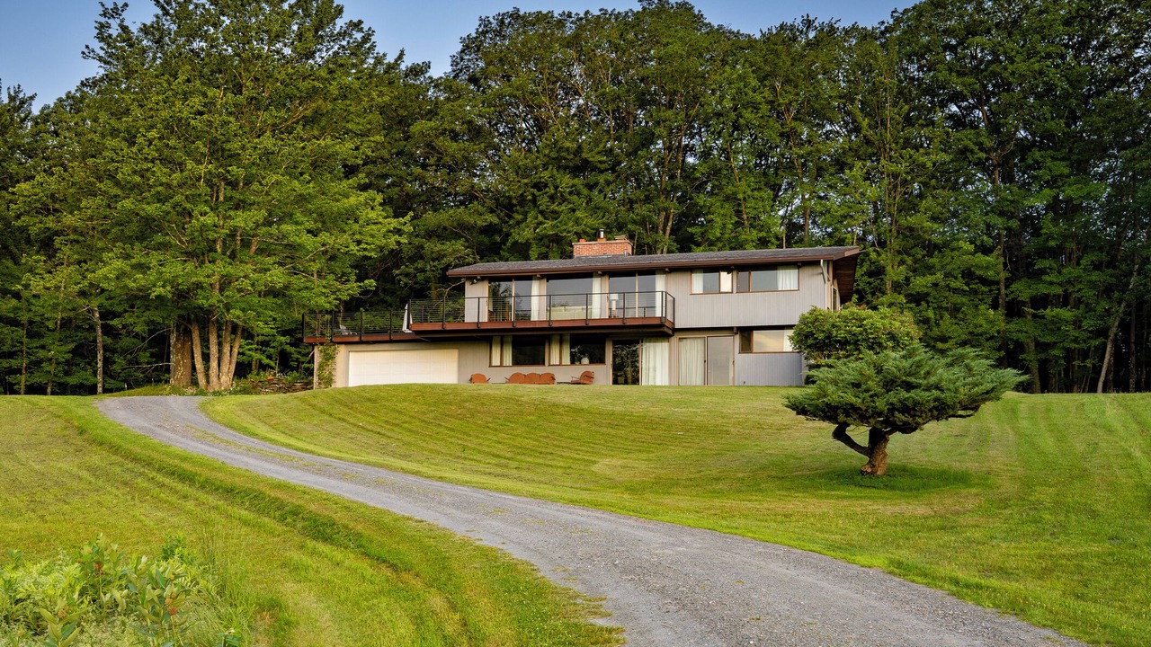 Photo of Outdoor in Williamstown