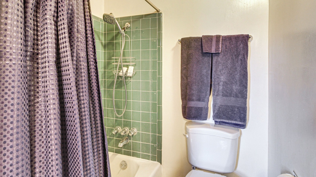 Photo of Bathroom in Northeast Heights