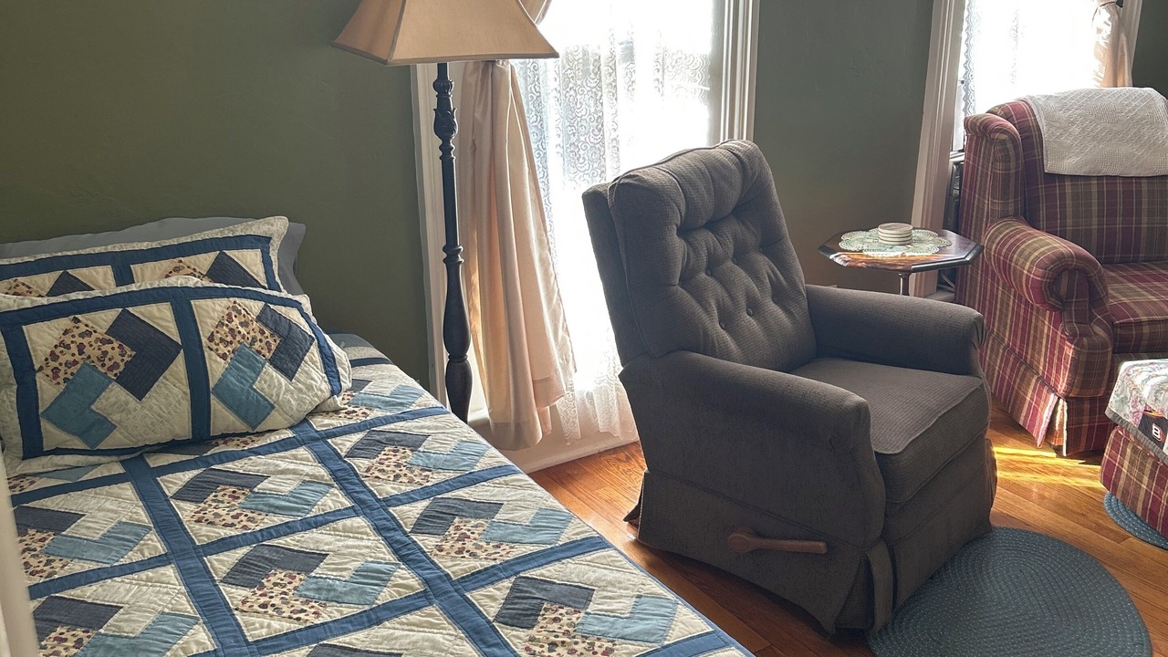 Photo of Bedroom in Allegan