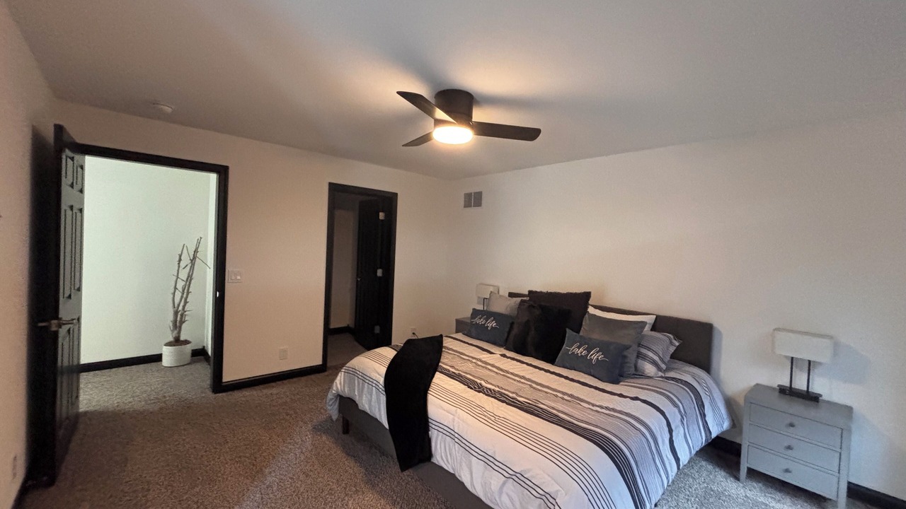 Photo of Bedroom in Sister Lakes