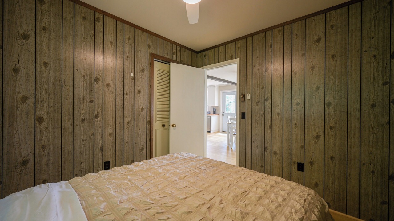 Photo of Bedroom in Merrill