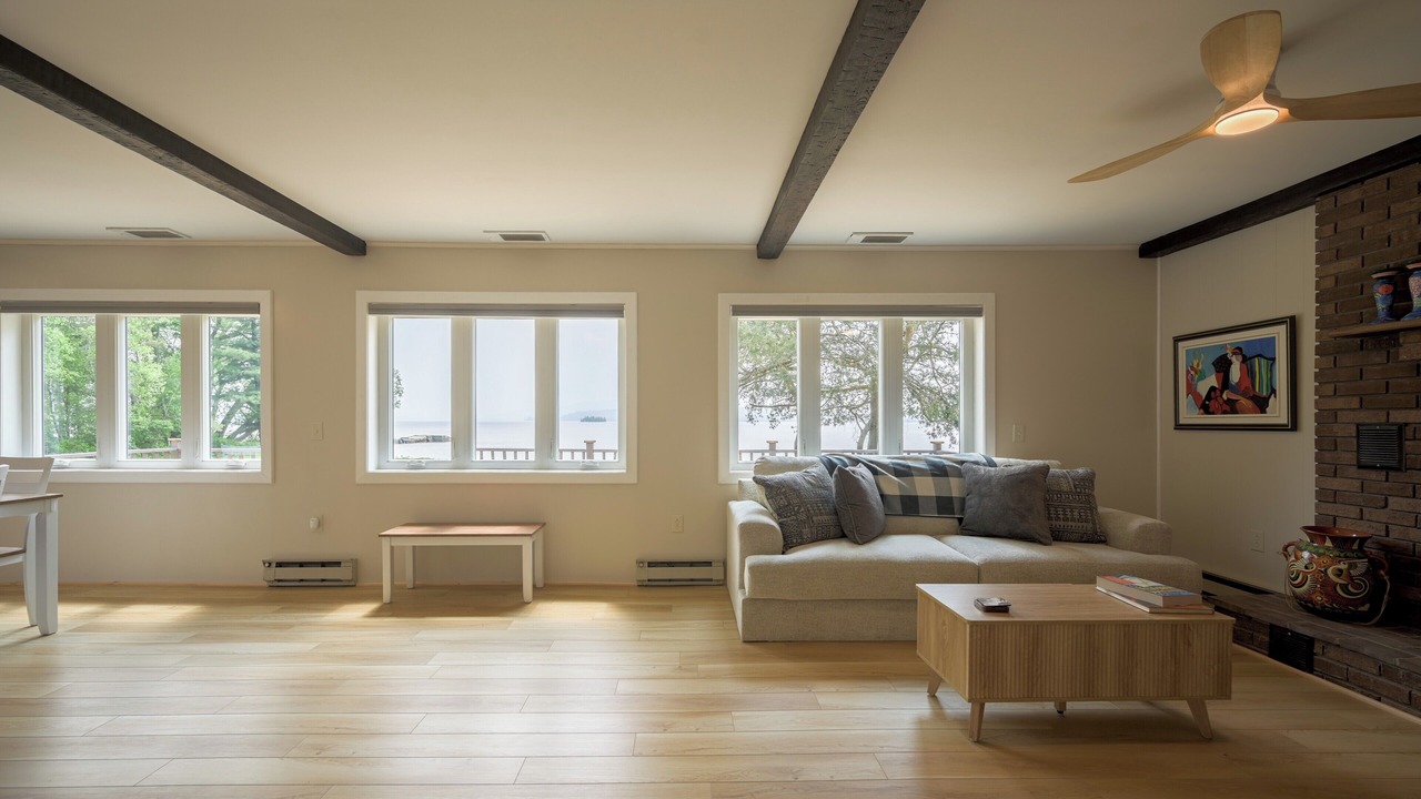 Photo of Livingroom in Merrill