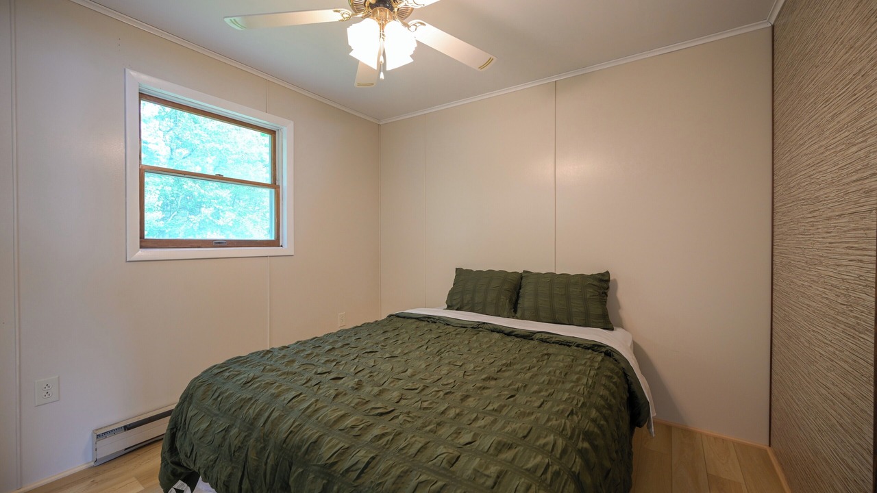 Photo of Bedroom in Merrill