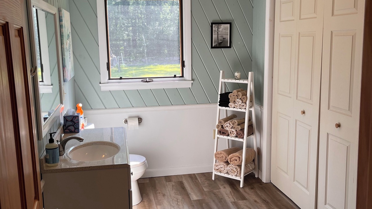 Photo of Bathroom in Champlain