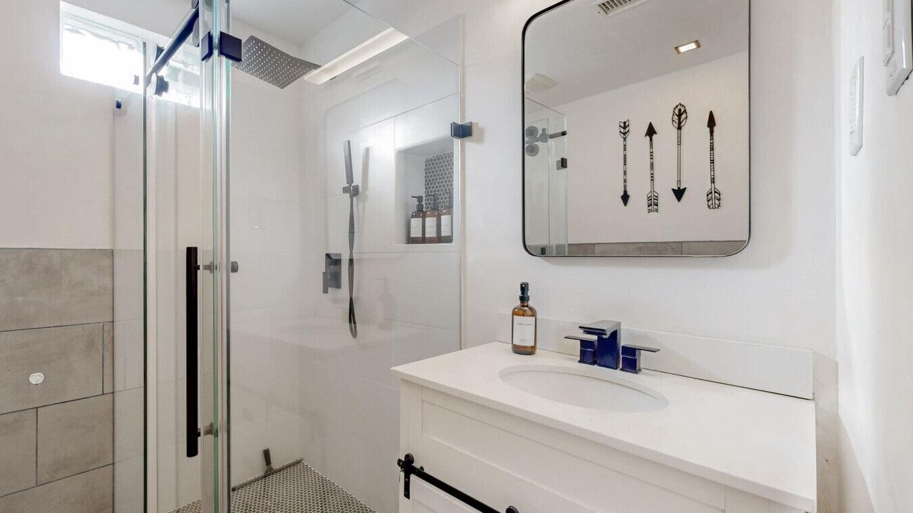 Photo of Bathroom in Alamedan Valley