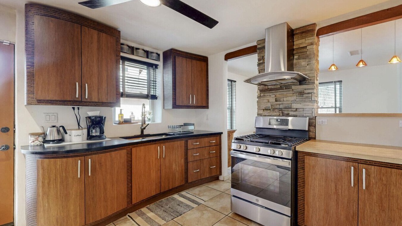Photo of Kitchen in Alamedan Valley