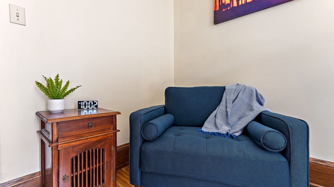 Photo of Livingroom in Lyn-Lake