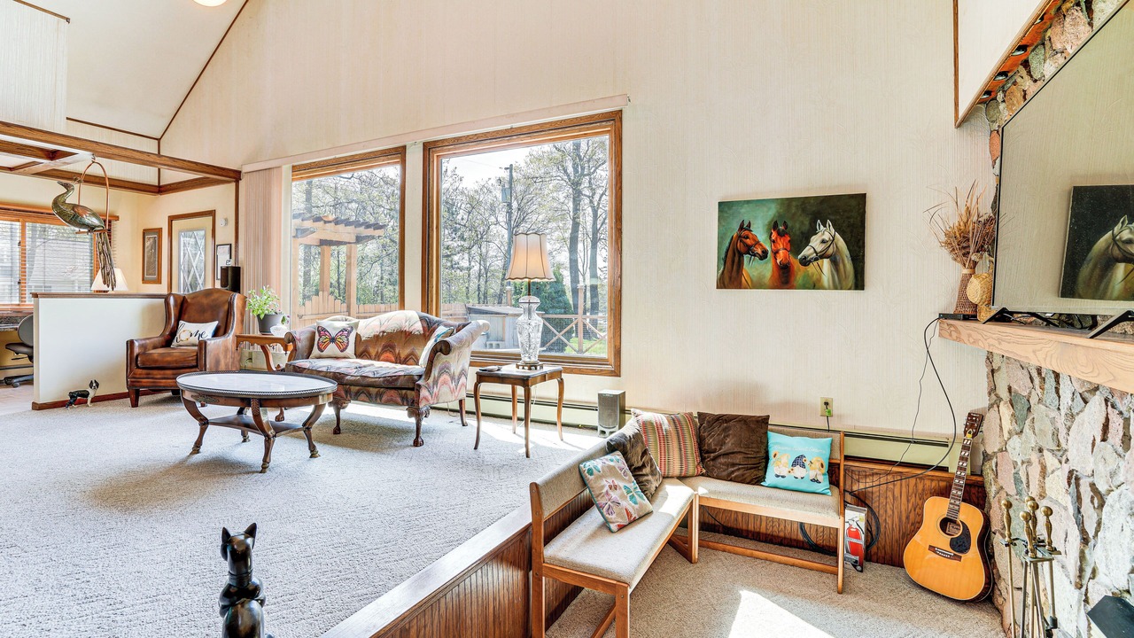 Photo of Livingroom in New Richmond