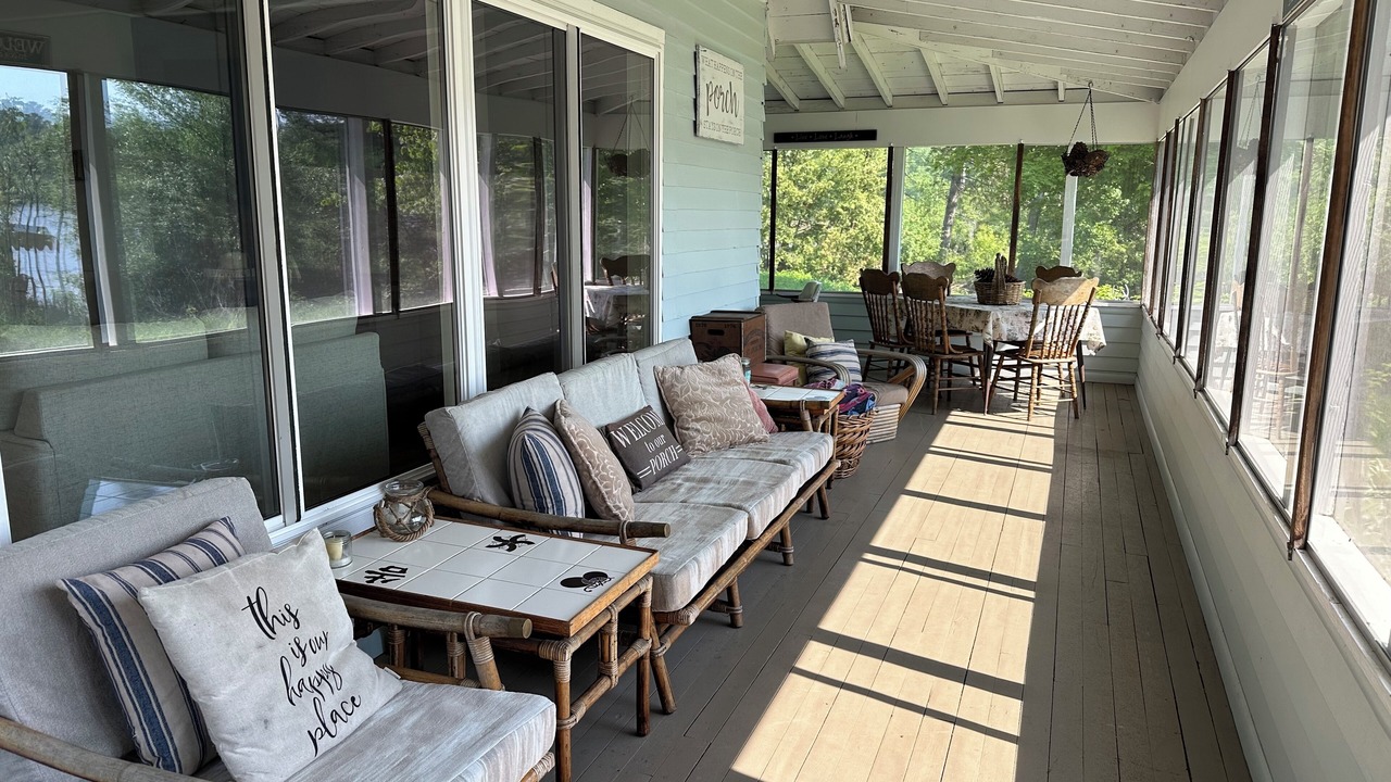 Photo of Outdoor in Holcombe