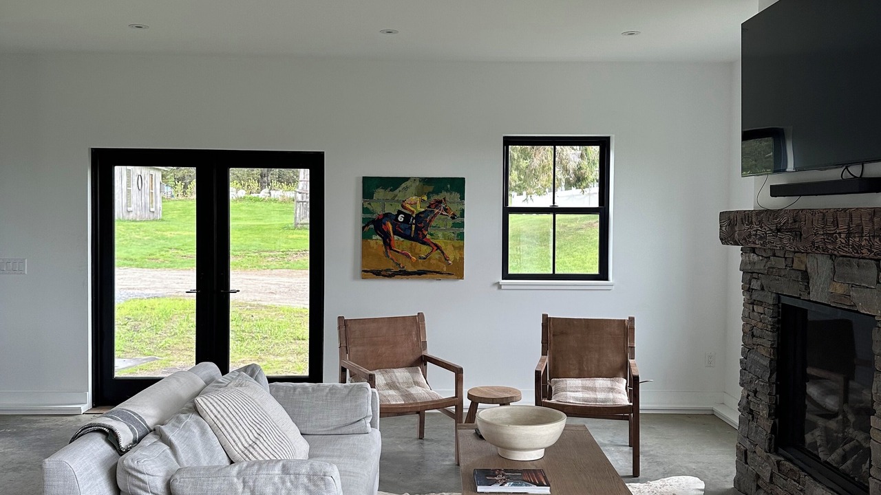 Photo of Livingroom in Sutton
