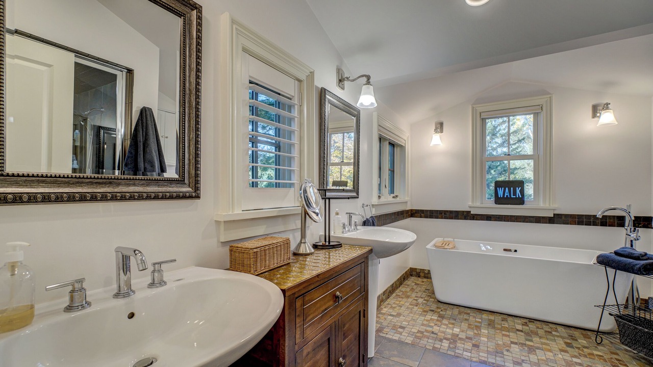Photo of Bathroom in Marine on St. Croix