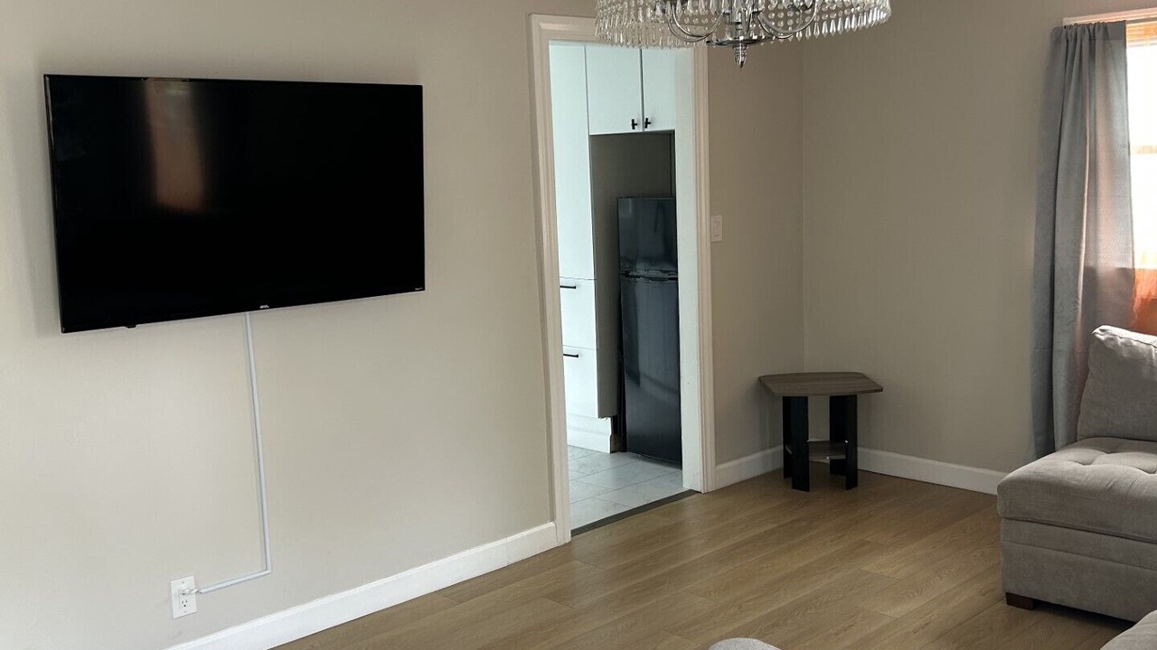 Photo of Livingroom in West Carrollton
