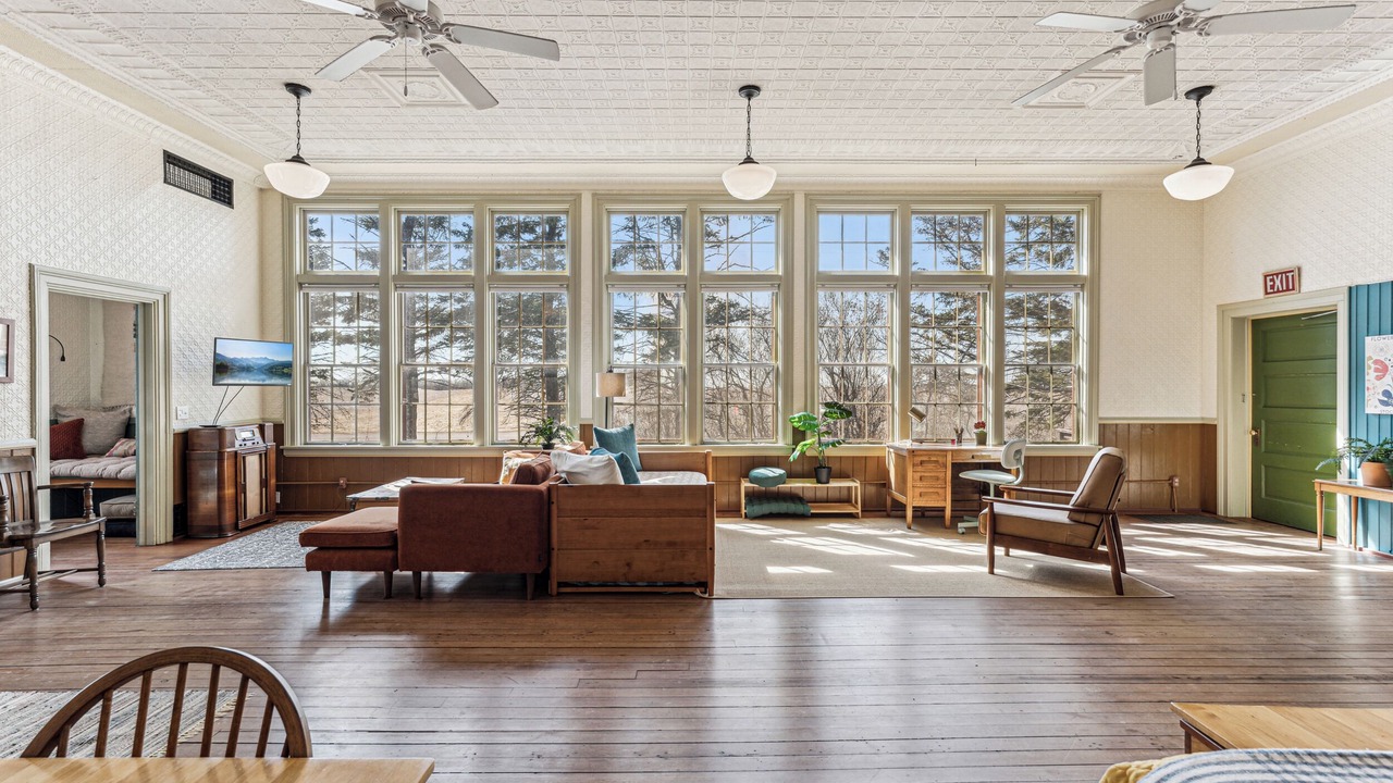 Photo of Livingroom in Pepin County