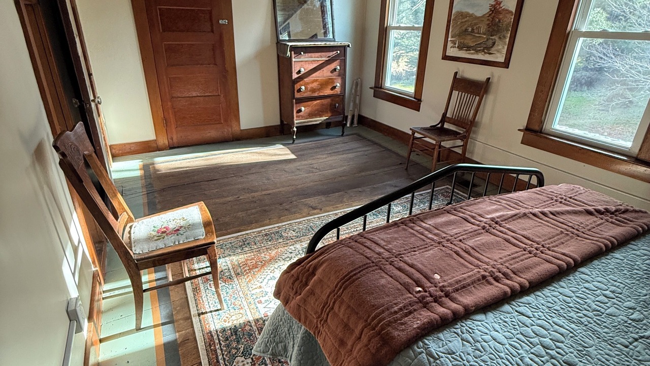 Photo of Bedroom in East Haven