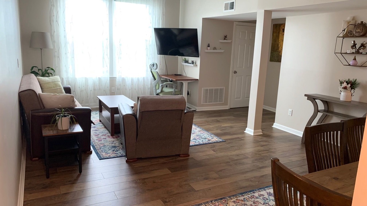 Photo of Livingroom in Windsor Locks