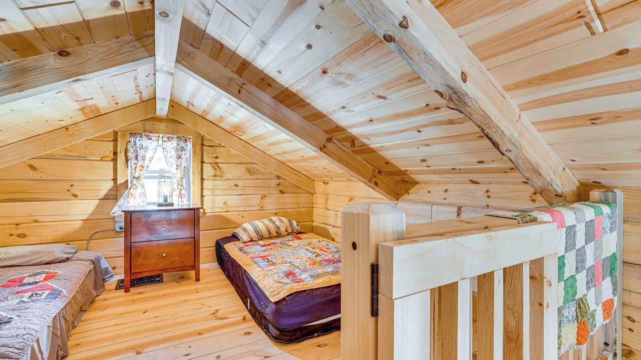 Photo of Bedroom in Winona County