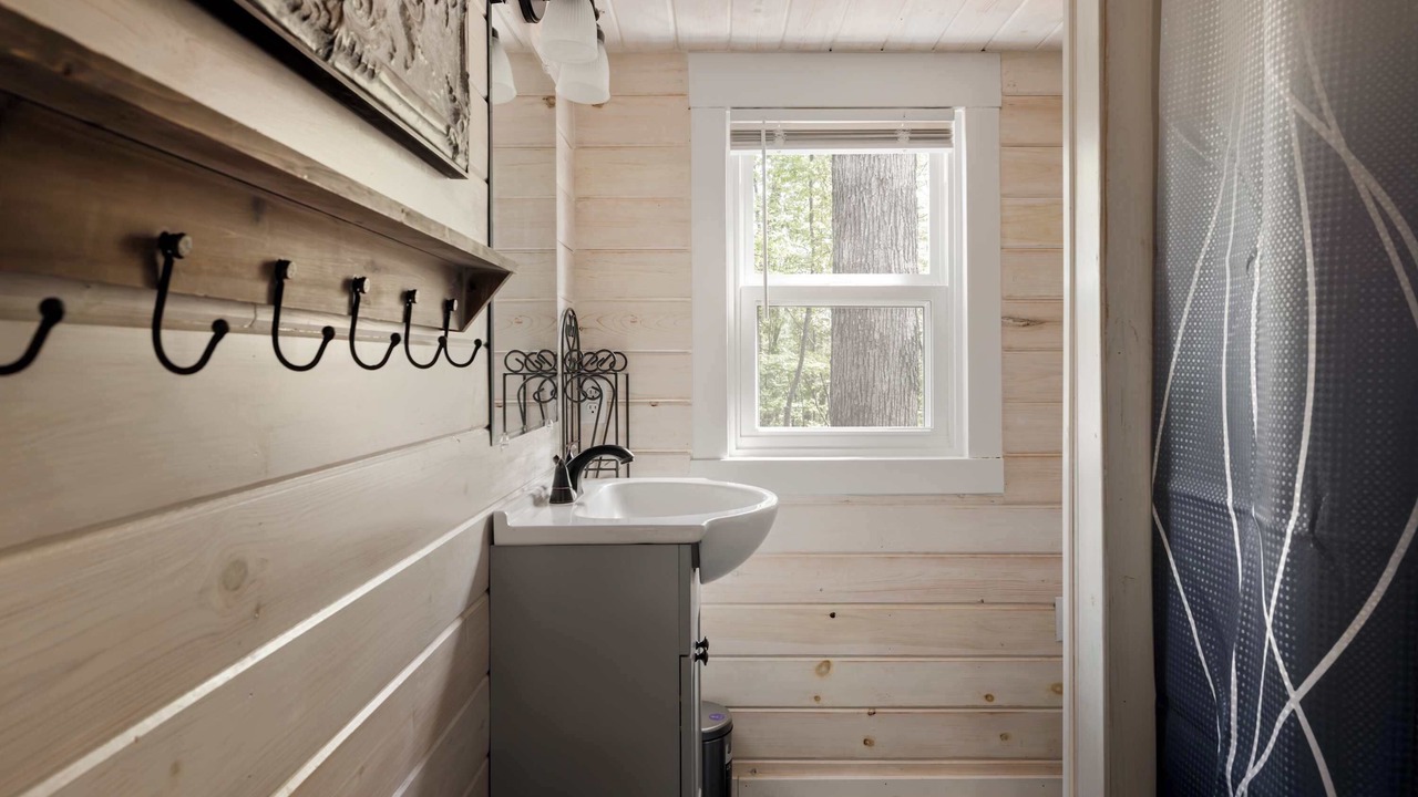 Photo of Bathroom in Great Cacapon