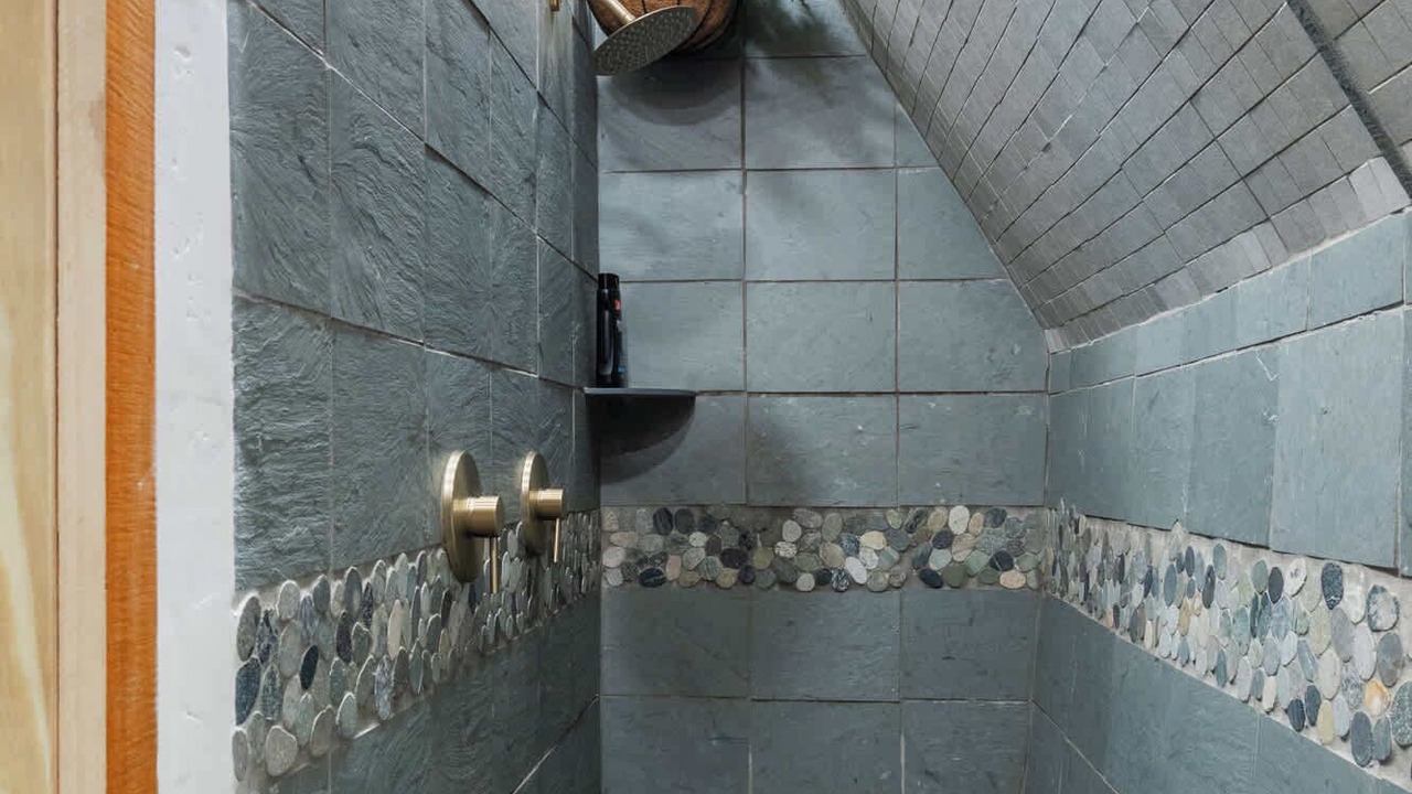 Photo of Bathroom in Johnson