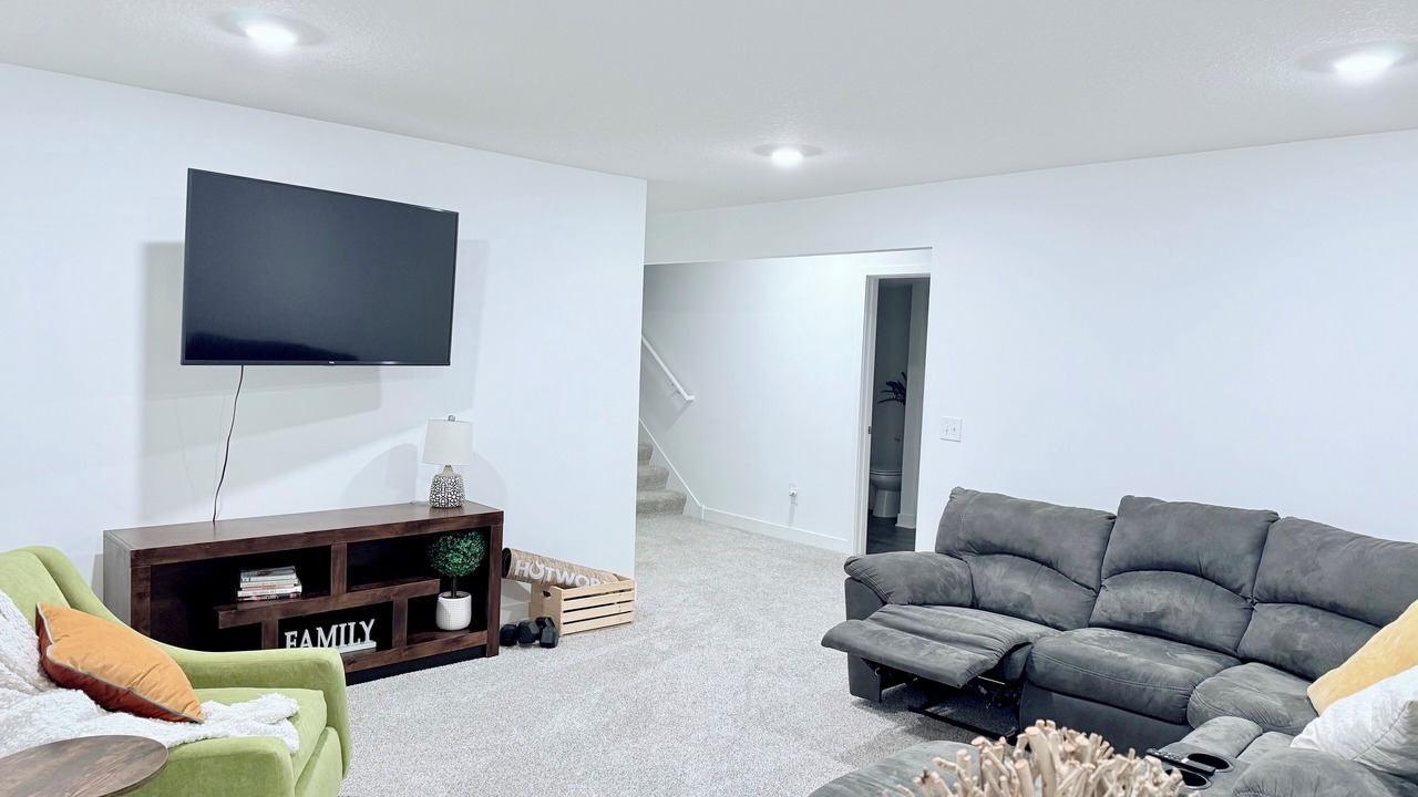 Photo of Livingroom in Lakeville