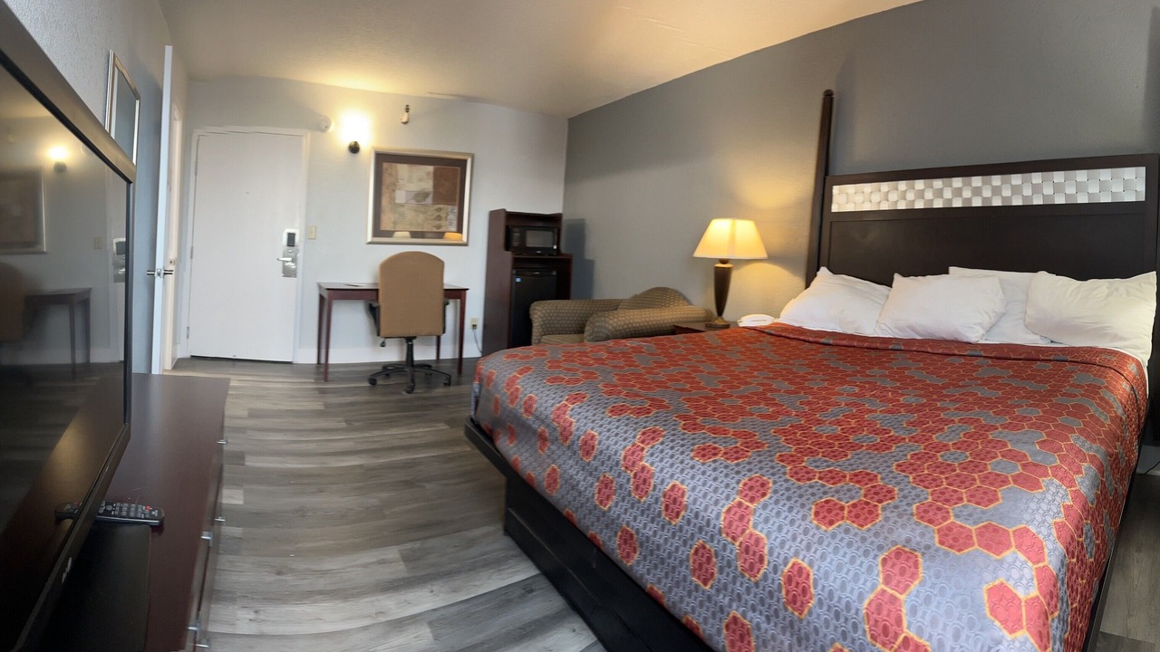 Photo of Bedroom in Roseville