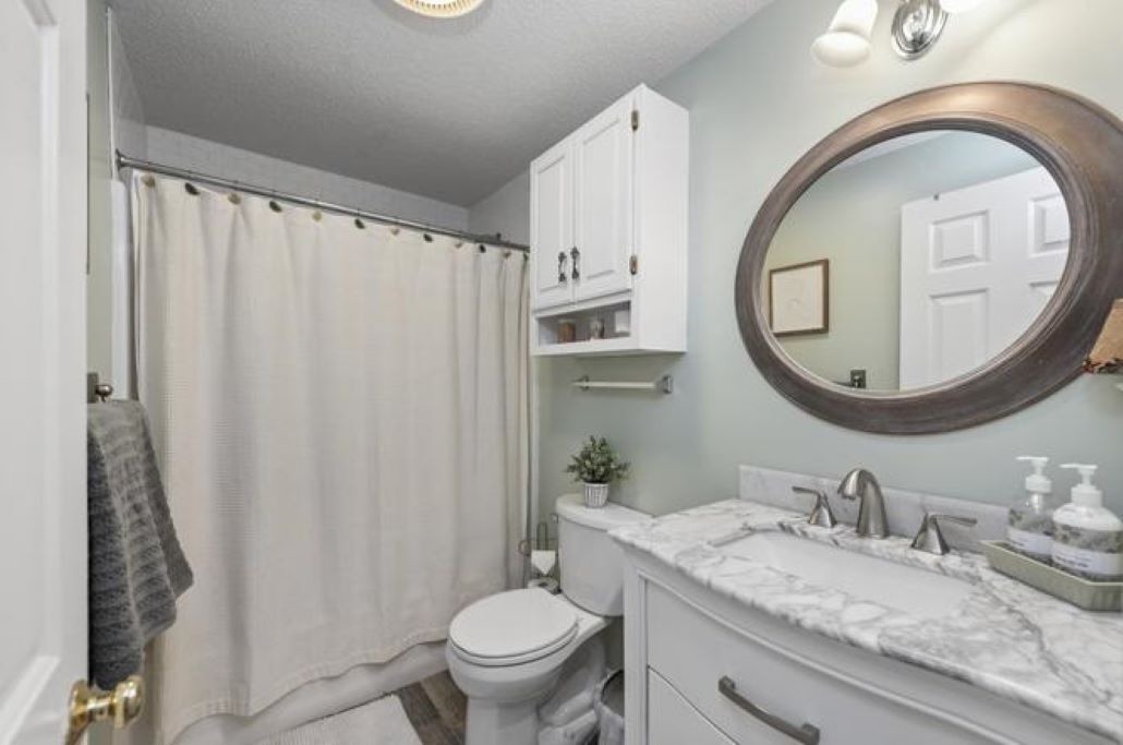 Photo of Bathroom in Campton
