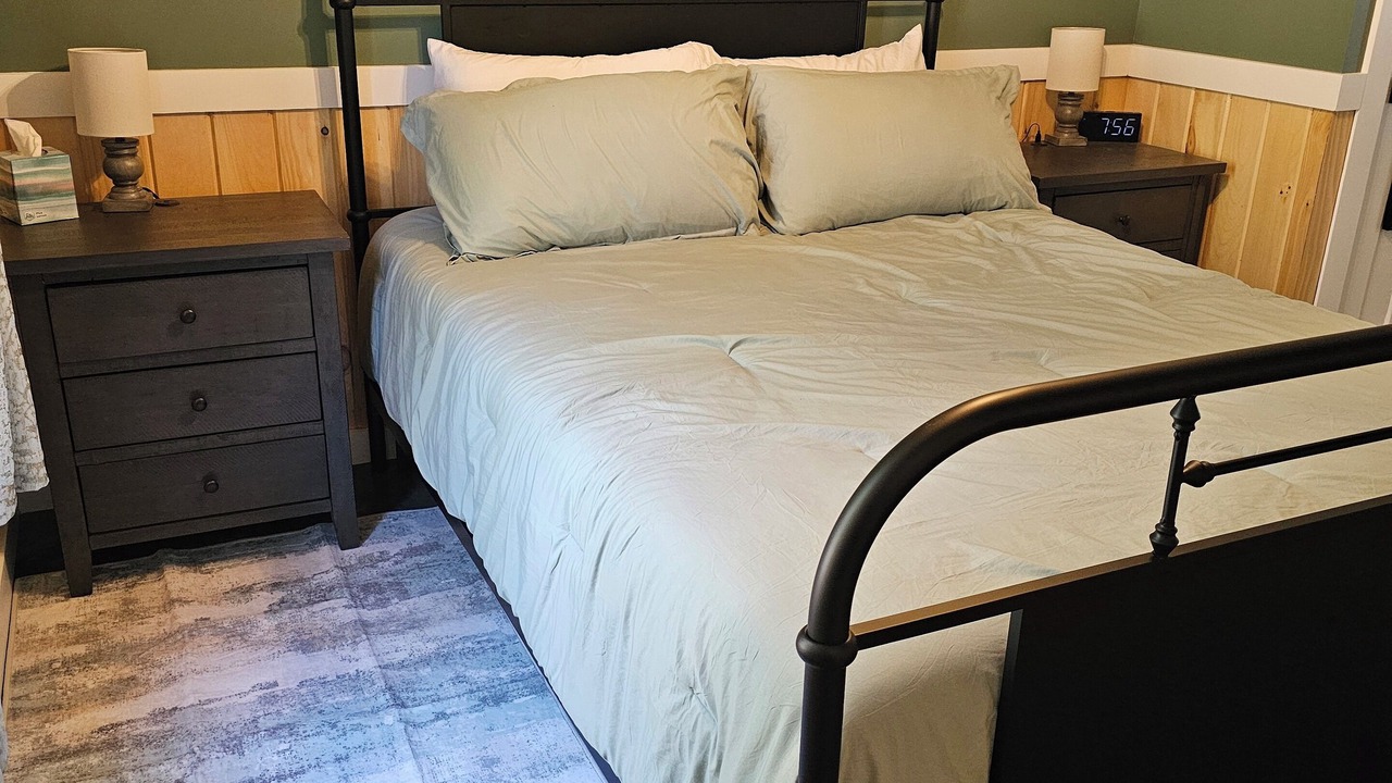 Photo of Bedroom in Owls Head