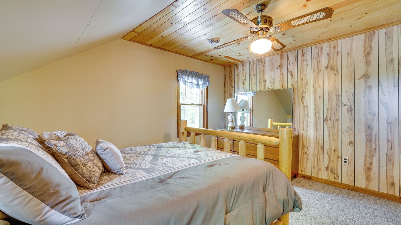 Photo of Bedroom in Neillsville