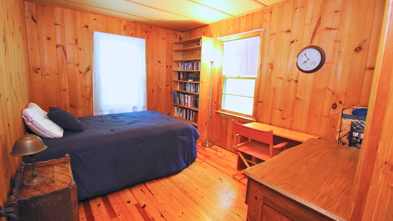 Photo of Bedroom in Stockbridge